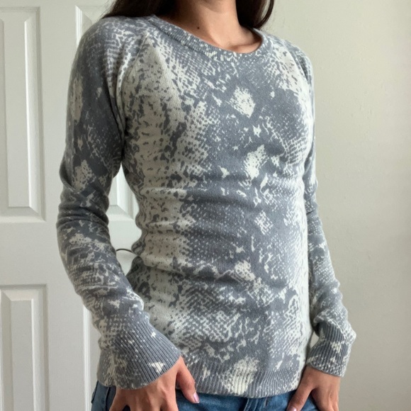 Antonio Melani Cashmere Snake Print Sweater - Picture 1 of 8